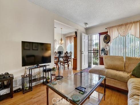 1013 W Orangewood  , Anaheim, CA