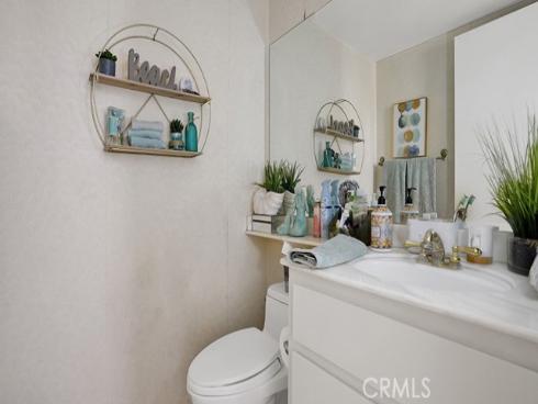 1013 W Orangewood  , Anaheim, CA