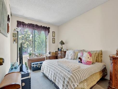 1013 W Orangewood  , Anaheim, CA