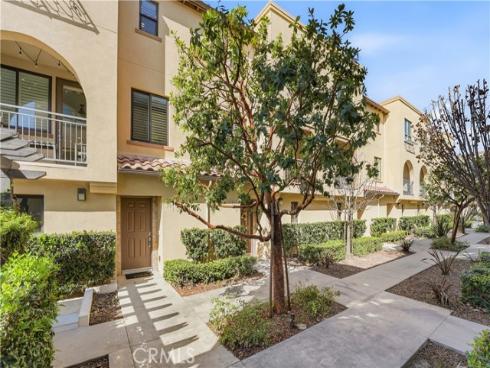 809 S. Anaheim Boulevard 101