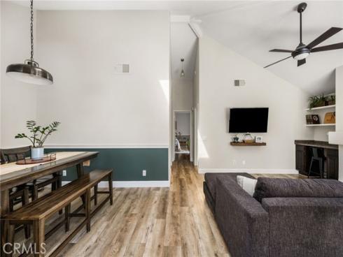 8131 E Oak Ridge , Anaheim, CA