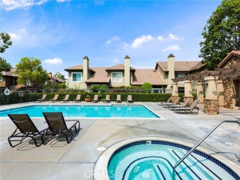 8131 E Oak Ridge , Anaheim, CA