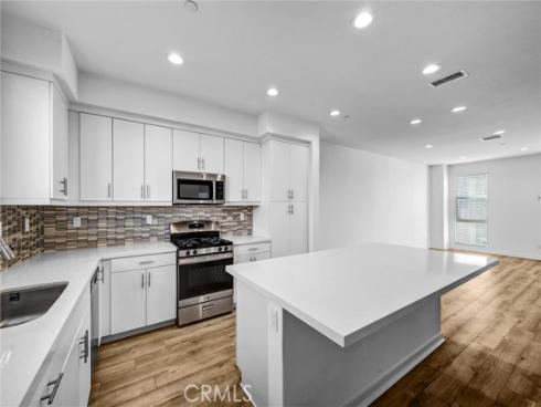 575 S Mosaic , Anaheim, CA