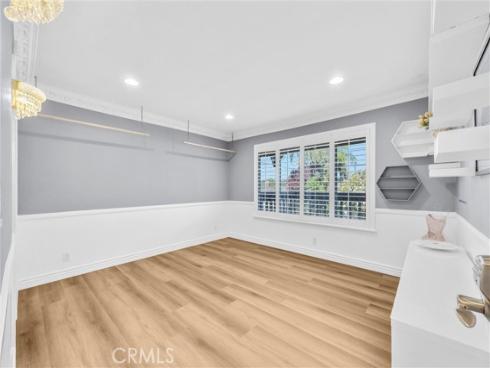 1417 W James Way , Anaheim, CA
