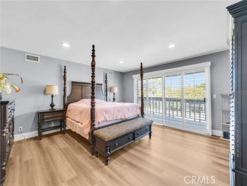 1417 W James Way , Anaheim, CA