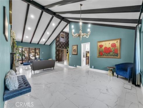 1417 W James Way , Anaheim, CA