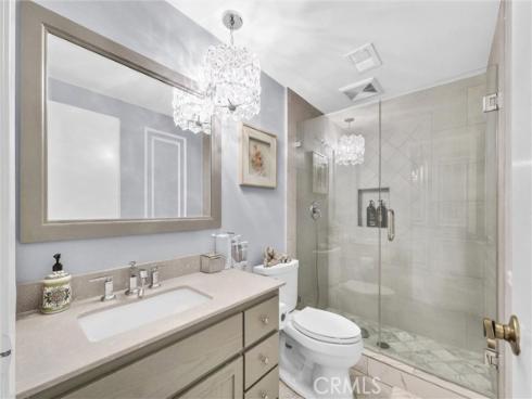 1417 W James Way , Anaheim, CA