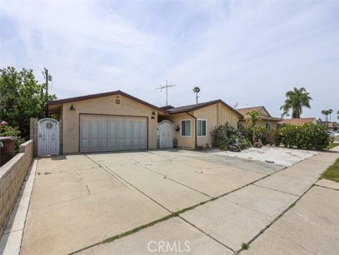 1762 W Minerva , Anaheim, CA