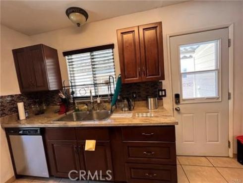 1762 W Minerva , Anaheim, CA