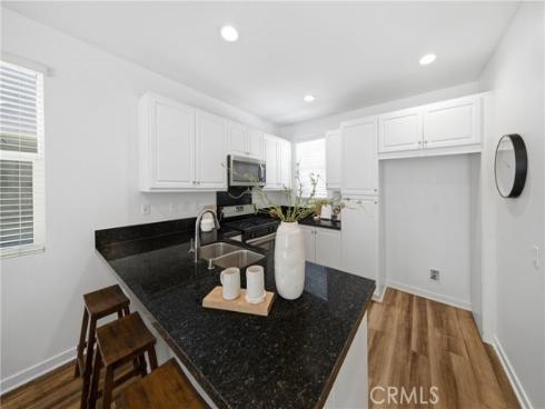 385 N Avelina Way, Anaheim, CA