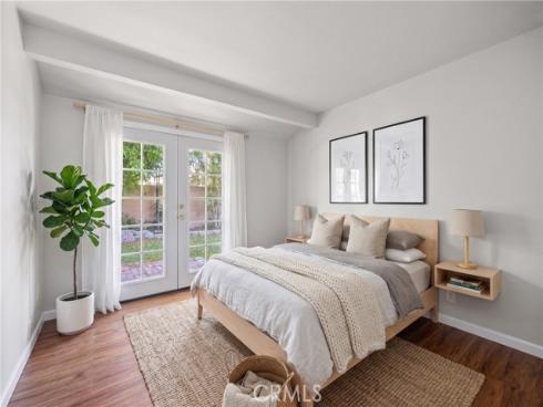 1571 W Pacific , Anaheim, CA