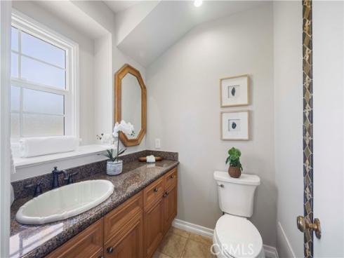 1571 W Pacific , Anaheim, CA