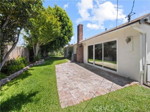 1571 W Pacific , Anaheim, CA