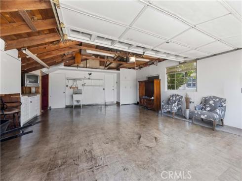 1571 W Pacific , Anaheim, CA