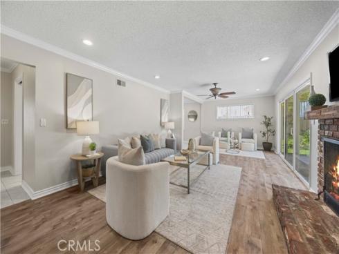 1571 W Pacific , Anaheim, CA