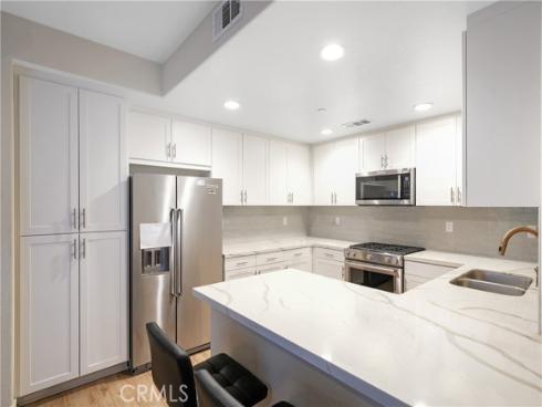 2728 W Ball Road, Anaheim, CA