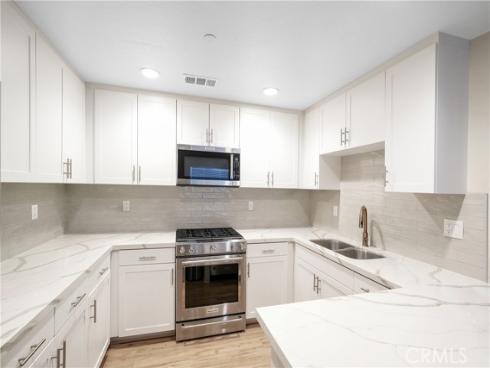 2728 W Ball Road, Anaheim, CA