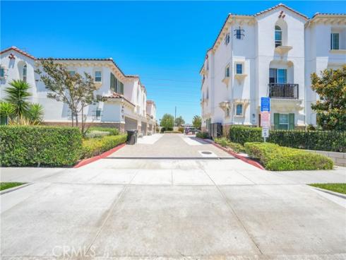 2728 W Ball Road, Anaheim, CA