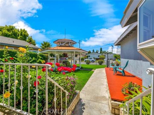 2137 W Cris Avenue, Anaheim, CA