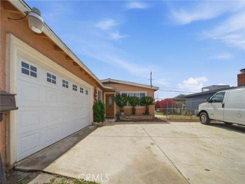 829 S Kenmore , Anaheim, CA