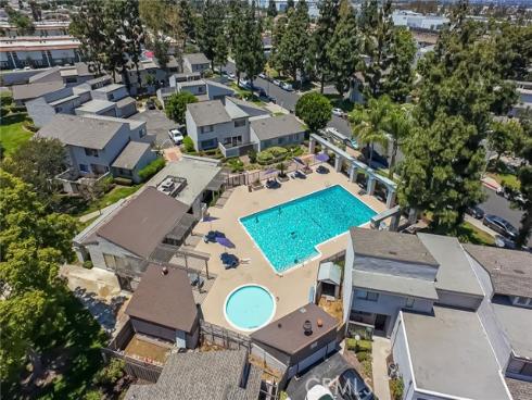 3002 E Via Siena , Anaheim, CA