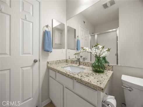 636 S Halliday , Anaheim, CA