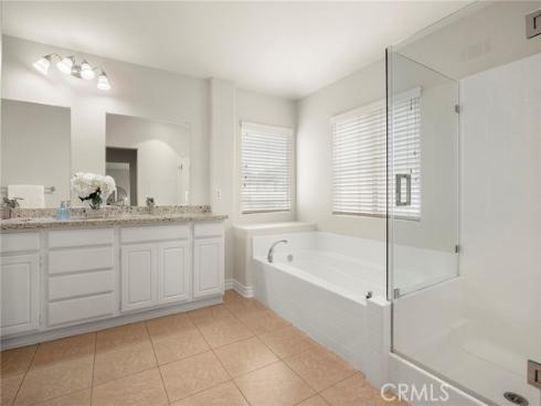 636 S Halliday , Anaheim, CA