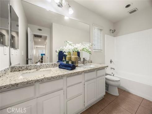 636 S Halliday , Anaheim, CA