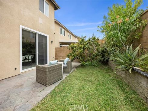 636 S Halliday , Anaheim, CA