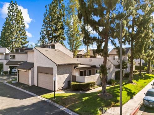 409 N. Via Roma