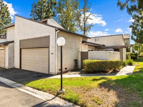 409 N Via Roma , Anaheim, CA