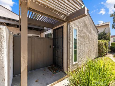 409 N Via Roma , Anaheim, CA