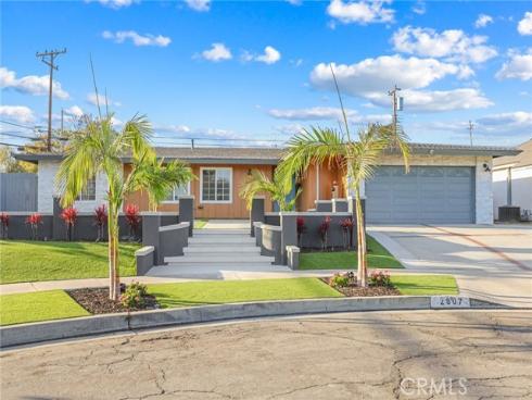 2807 E Alden , Anaheim, CA