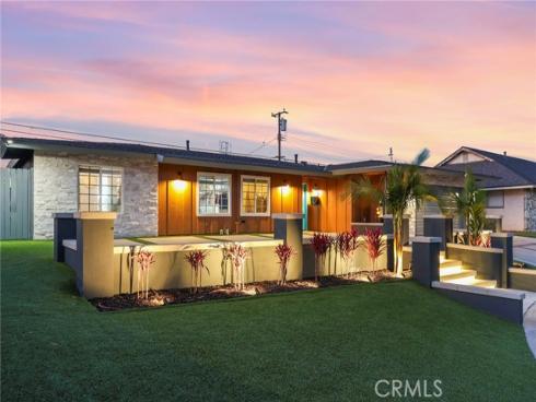 2807 E Alden , Anaheim, CA