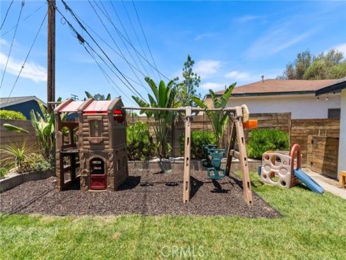 2410 W Broadway , Anaheim, CA