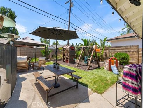 2410 W Broadway , Anaheim, CA