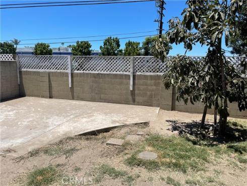 1079 S Clifpark Circle, Anaheim, CA