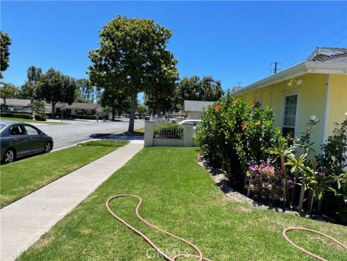 1079 S Clifpark Circle, Anaheim, CA