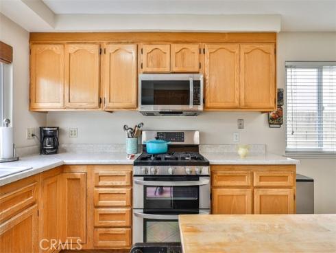 5017 E Holbrook , Anaheim, CA