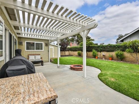5017 E Holbrook , Anaheim, CA