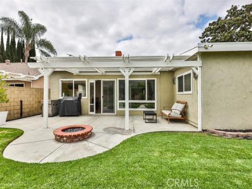 5017 E Holbrook , Anaheim, CA