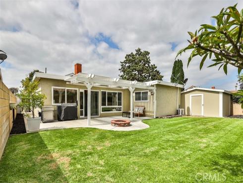 5017 E Holbrook , Anaheim, CA