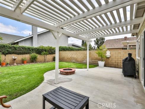 5017 E Holbrook , Anaheim, CA