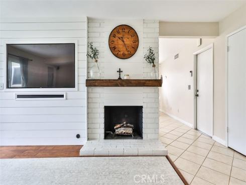 5017 E Holbrook , Anaheim, CA