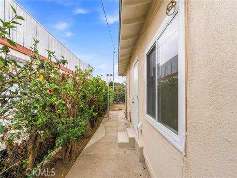 703 S Harbor Blvd  , Anaheim, CA