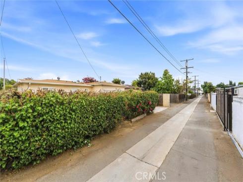 703 S Harbor Blvd  , Anaheim, CA
