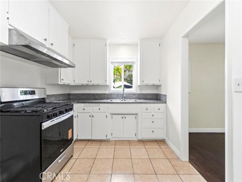 703 S Harbor Blvd  , Anaheim, CA
