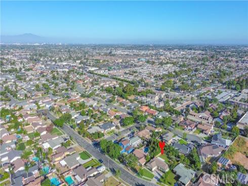 3156 W Teranimar , Anaheim, CA
