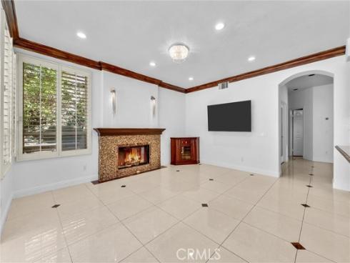 7521 E Hollow Oak Road, Anaheim, CA