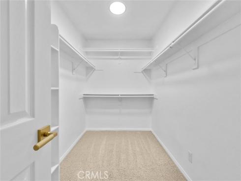 7521 E Hollow Oak Road, Anaheim, CA